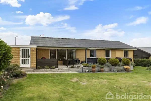 Villa på Tolnevej 9, 9220 Aalborg Øst