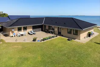 Fritidshus på Porsvej 32, 7900 Nykøbing M