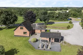 Villa på Brogårdvej 4, 7330 Brande