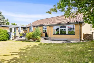 Villa på Fynsvej 1, 8400 Ebeltoft
