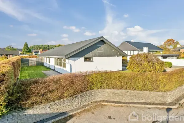 Villa på Kløvervænget 4, 6040 Egtved