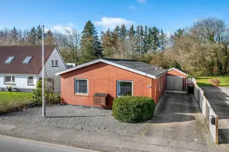 Villa på Strandvejen 73, 6854 Henne