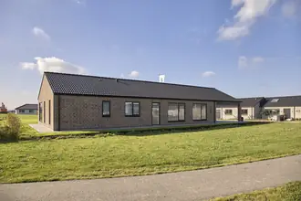 Villa på Peter Holst Vej 32, Klakring, 7130 Juelsminde