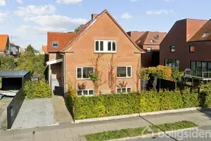 Villa på Stadion Allé 11, 8600 Silkeborg