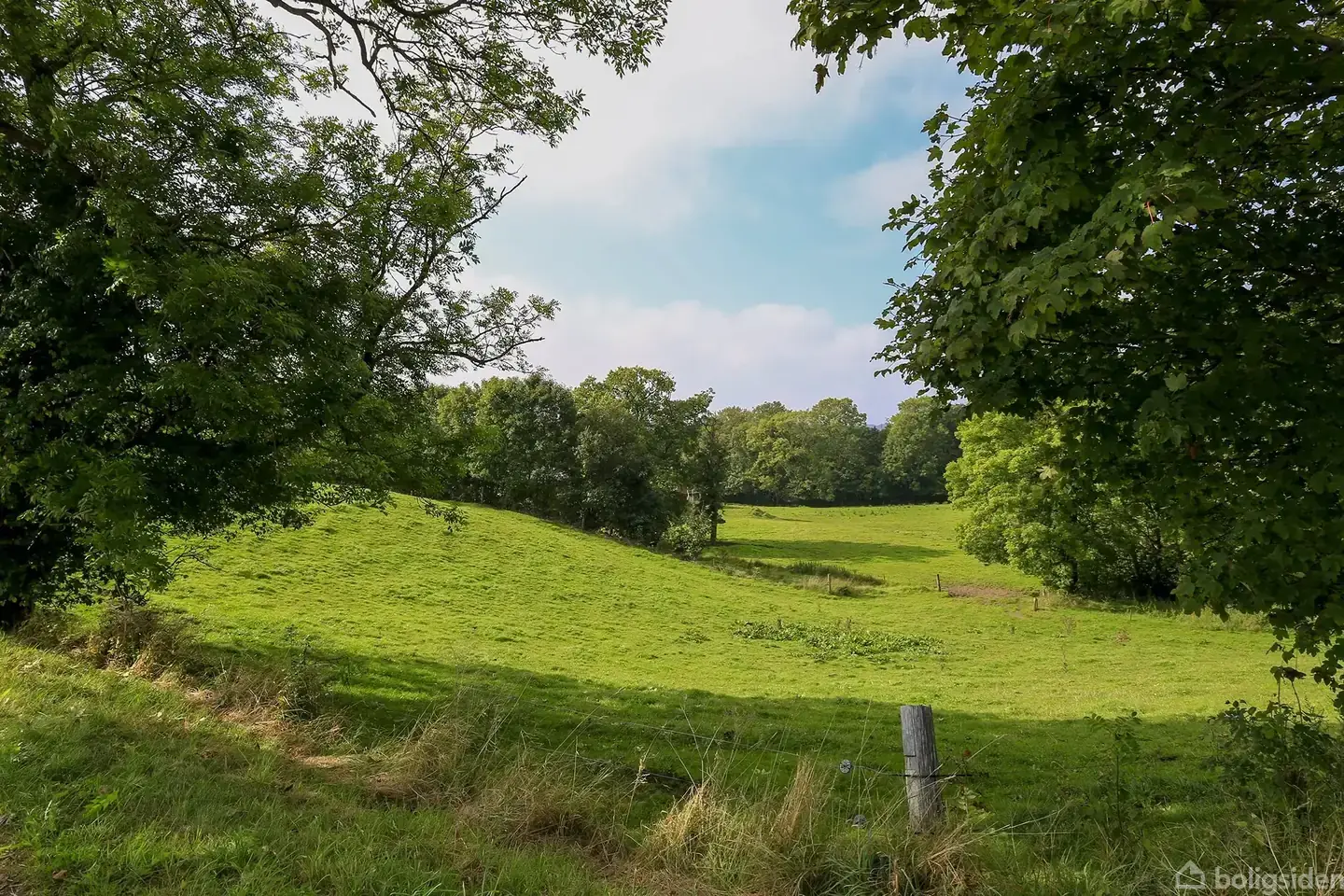 Landejendom på Mølhaugevej 7, 8883 Gjern