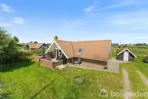 Fritidsbolig på Hjelmevej 87, 6950 Ringkøbing