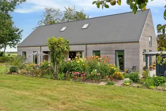 Villa på Degnelodden 3, Langå, 5874 Hesselager