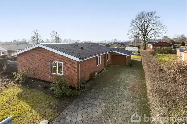 Villa på Sangdrosselvej 7, 9230 Svenstrup J