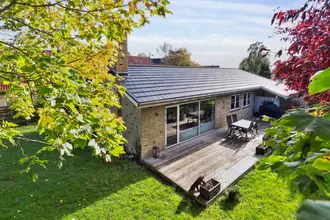 Villa på Strandmarken 1, 3050 Humlebæk