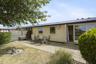 Rækkehus på Blåbærvej 64, Hjallese, 5260 Odense S