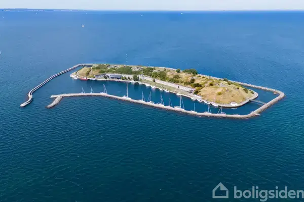 Landejendom på Flakfortet 1, 1433 København K