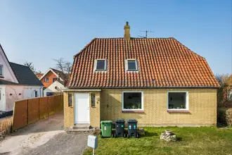 Villa på Kirkevej 6, Horne, 5600 Faaborg