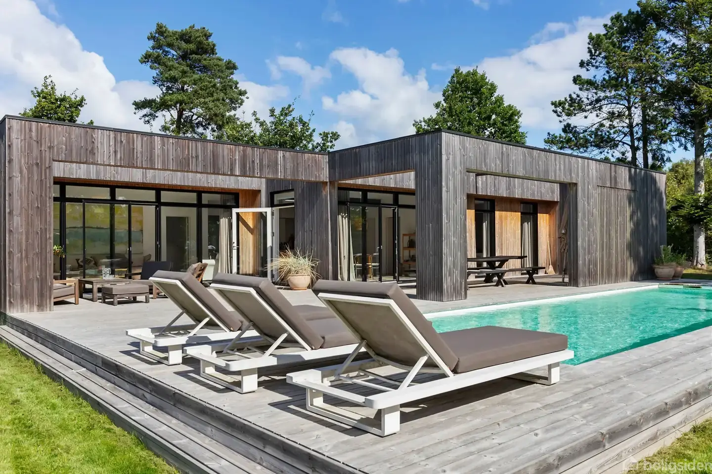Arkitektonisk & stilrent sommerhus - Visning 2
