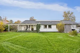 Villa på Byvænget 11, Tornemark, 4262 Sandved