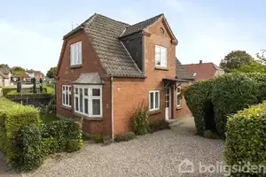 Villa på Løjt Storegade 5, 6200 Aabenraa