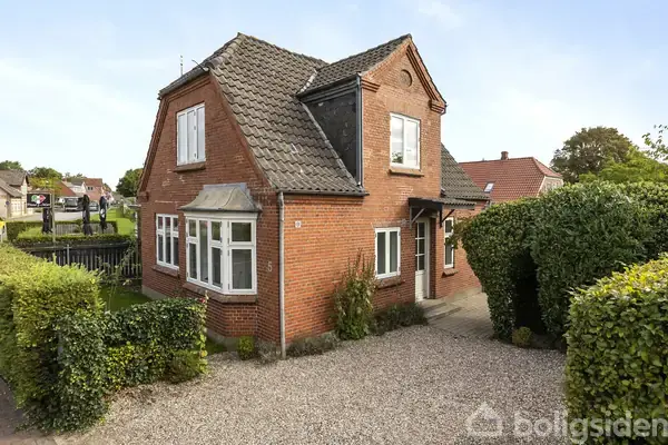 Villa på Løjt Storegade 5, 6200 Aabenraa
