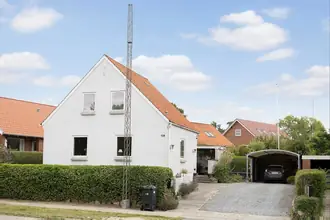 Villa på Grundtvigs Alle 108, 6400 Sønderborg