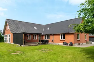 Villa på Kvindvadvej 2, Sinding, 7400 Herning