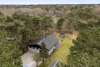Fritidshus på Osvejen 45, Bjerge Sydstrand, 4480 Store Fuglede