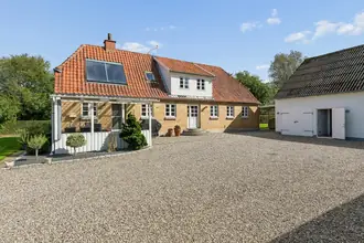 Landejendom på Odensevej 24, Skallebjerg, 5683 Haarby