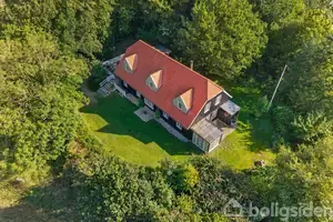 Villa på Vaarstvej 10, 9260 Gistrup