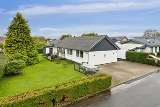 Villa på Uranusvej 6, 7100 Vejle