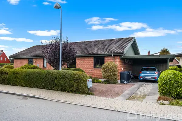 Villa på Sandvejen 18, 2665 Vallensbæk Strand