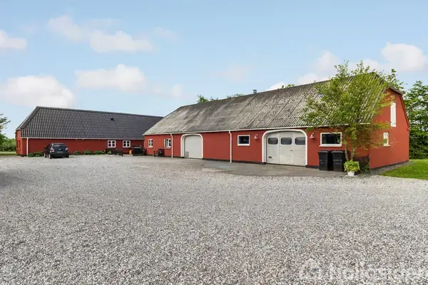 Villa på Vestervej 10, 6980 Tim
