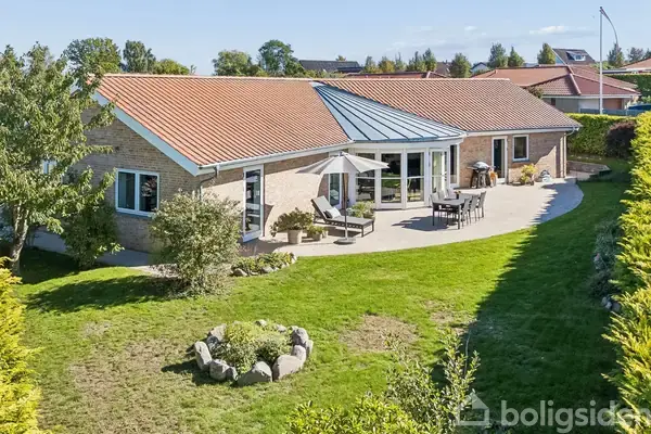 Villa på Slåenhaven 19, 4330 Hvalsø