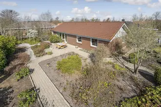 Villa på Mølleparken 412, 7190