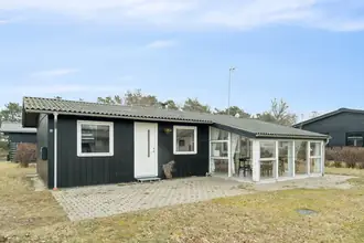 Fritidshus på Gimlevej 15, Fjellerup Strand, 8585