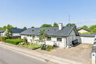 Villa på Højbuen 7, 2730 Herlev