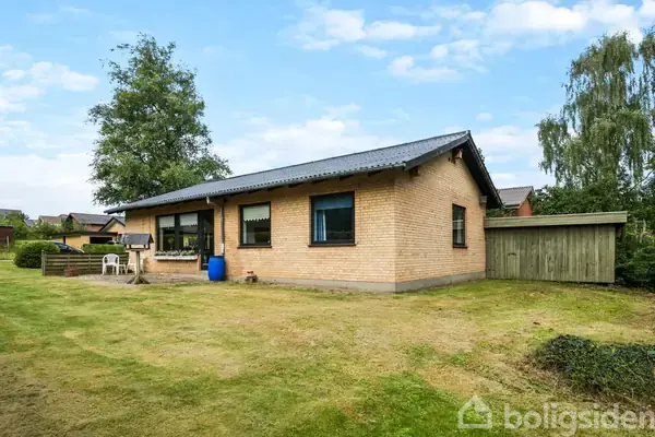 Villa på Åvænget 4, 7330 Brande