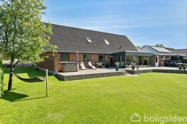 Villa på Marie Bregendahls Vej 84, 7430 Ikast