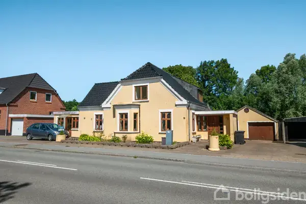 Villa på Snejbjerg Hovedgade 18, 7400 Herning