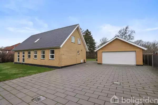 Villa på Padkærvej 1, 9670 Løgstør