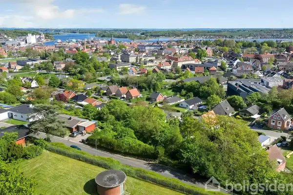 Helårsgrund på Enemærket 8, 5700 Svendborg