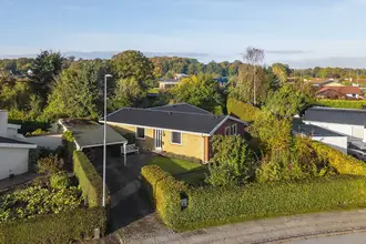 Villa på Blåbærvej 9, Hjallese, 5260 Odense S