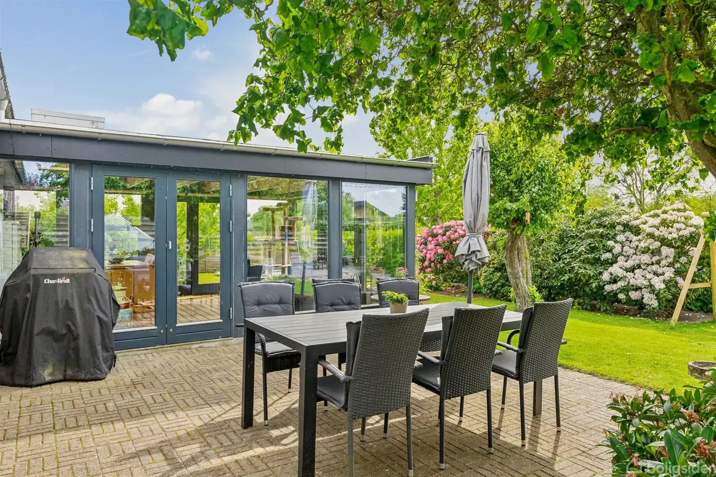 Prisbillig 1-plans villa med nyere tag – pohled 2