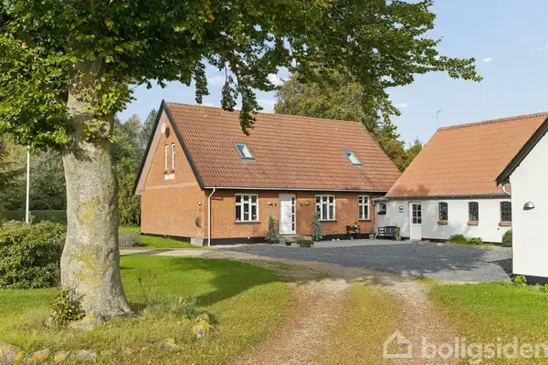 Villa på Rostrupvej 61, 5485 Skamby