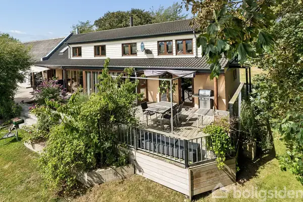 Landejendom på Rugtvedvej 6, 9850 Hirtshals