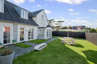 Fritidshus på A R Friis Vej 8C, 3100 Hornbæk