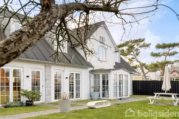 Fritidsbolig på A R Friis Vej 8C, 3100 Hornbæk