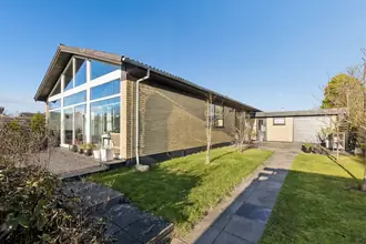 Villa på Grankrogen 10, Løgten, 8541 Skødstrup