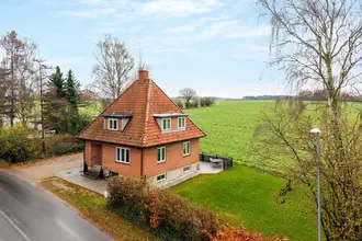 Villa på Dømmestrupvej 73, Dømmestrup, 5792 Årslev