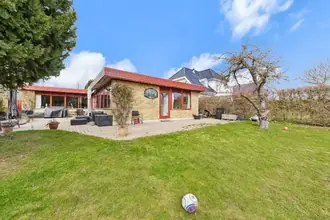 Villa på Lindebakken 22, 3460 Birkerød