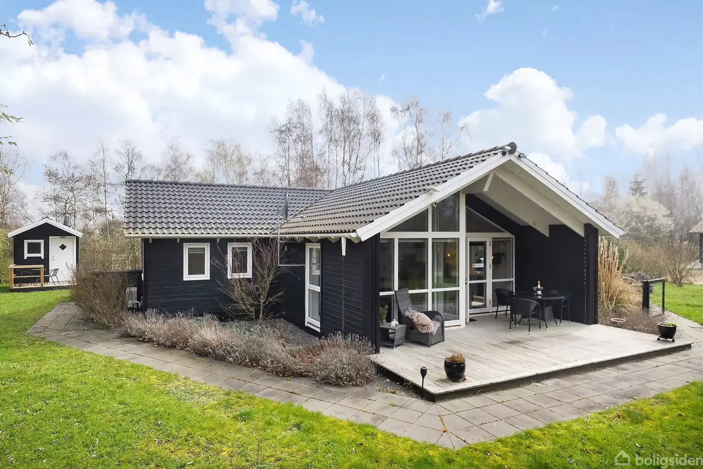 Helårsvenligt Kalmer sommerhus fra 2015