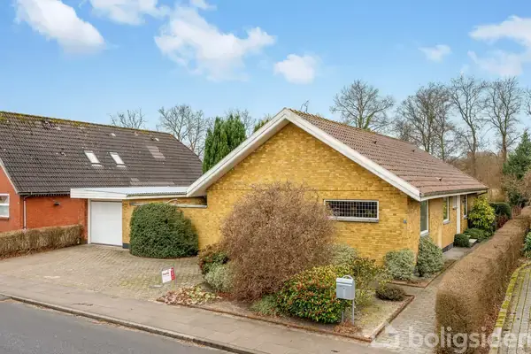 Villa på Tværsigvej 7, 6740 Bramming