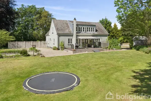 Landejendom på Vesterskovvej 1, 5792 Årslev