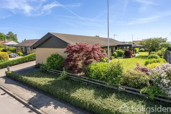 Villa på Drosselvænget 16, 6310 Broager